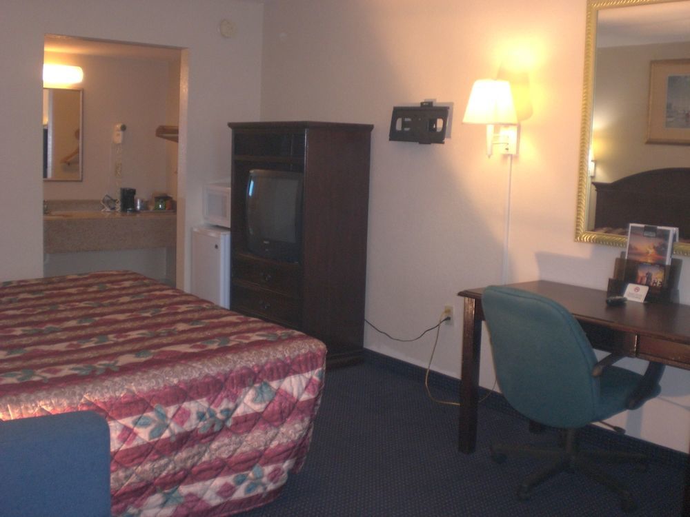 Executive Garden Titusville Hotel Zewnętrze zdjęcie