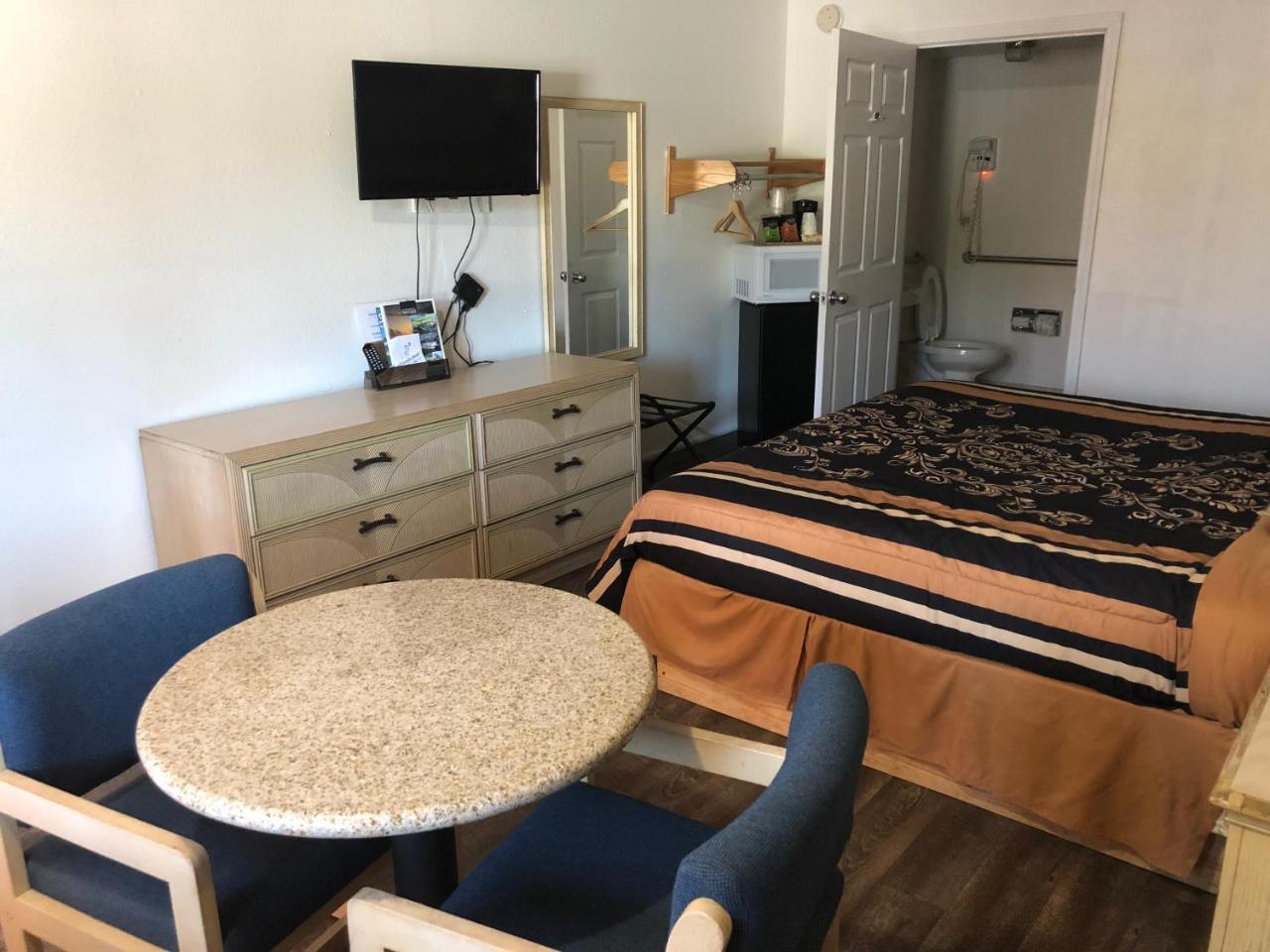 Executive Garden Titusville Hotel Zewnętrze zdjęcie